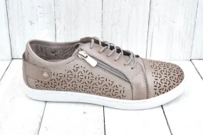 Dragonfly Women's Zip Perf Sneakers- Taupe