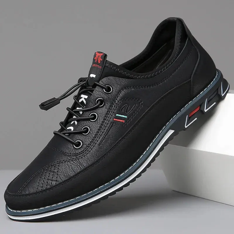 LaceMan - Heren Sportieve Sneakers met Imitatie Leren Bovenwerk, Contrasterende Panelen, en Elastische Veters
