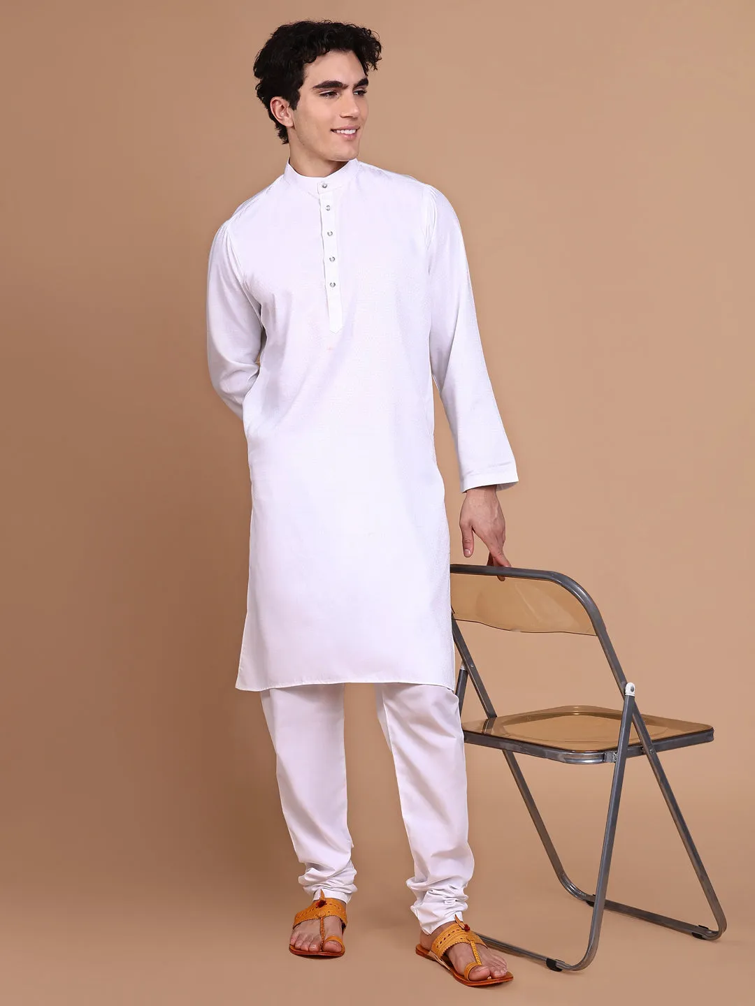 Men White Solid Kurta Set