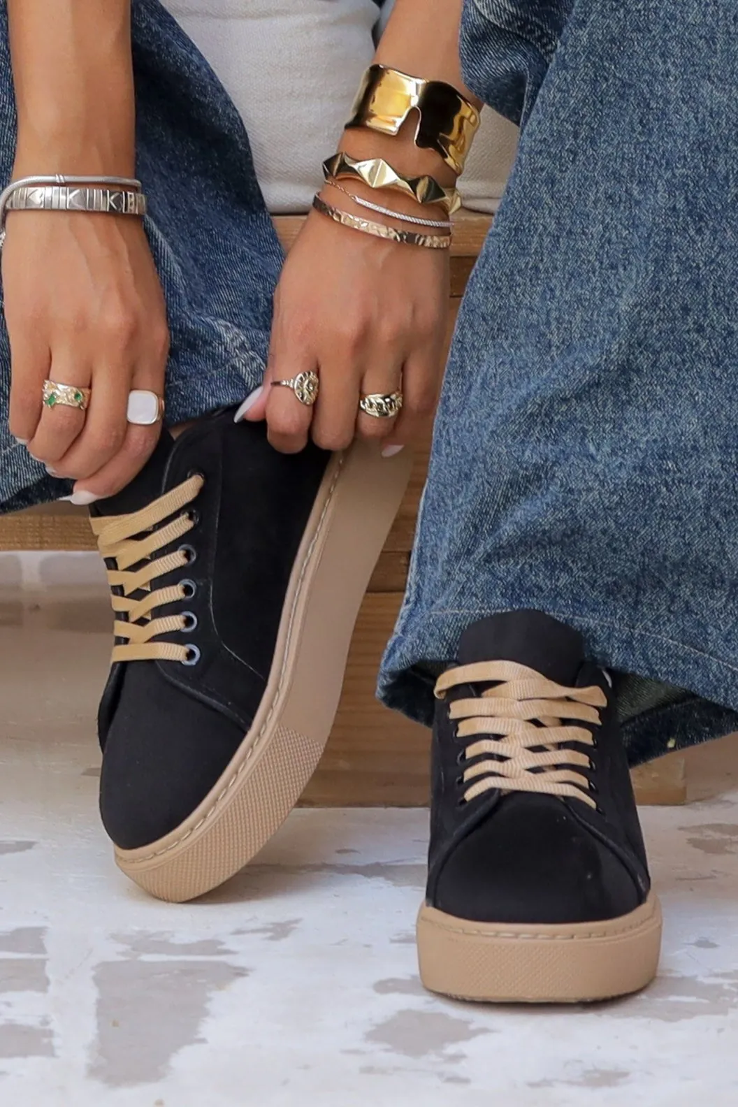 Midnight Runners Sneakers - Black
