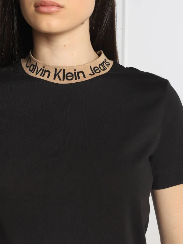 Neck Logo Jacquard Tee