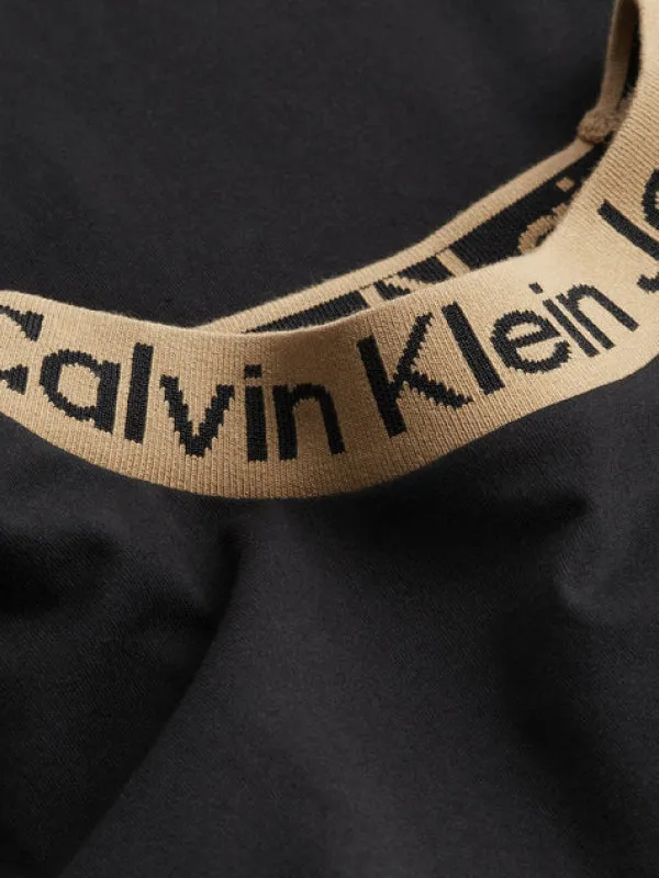 Neck Logo Jacquard Tee