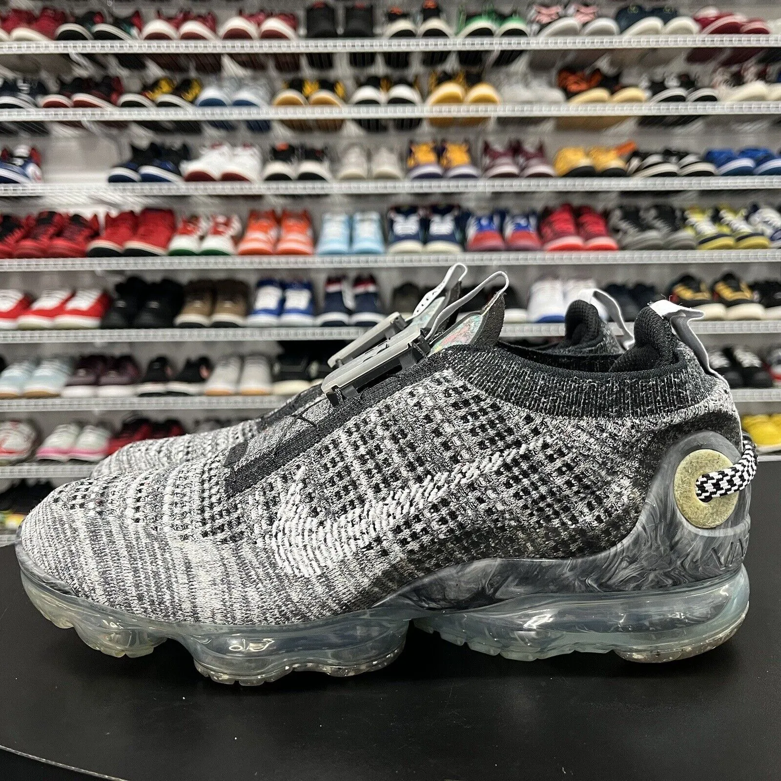 Nike Men's Air Vapormax 2020 Flyknit Gray Running Shoes CT1823-001 Men's Size 12