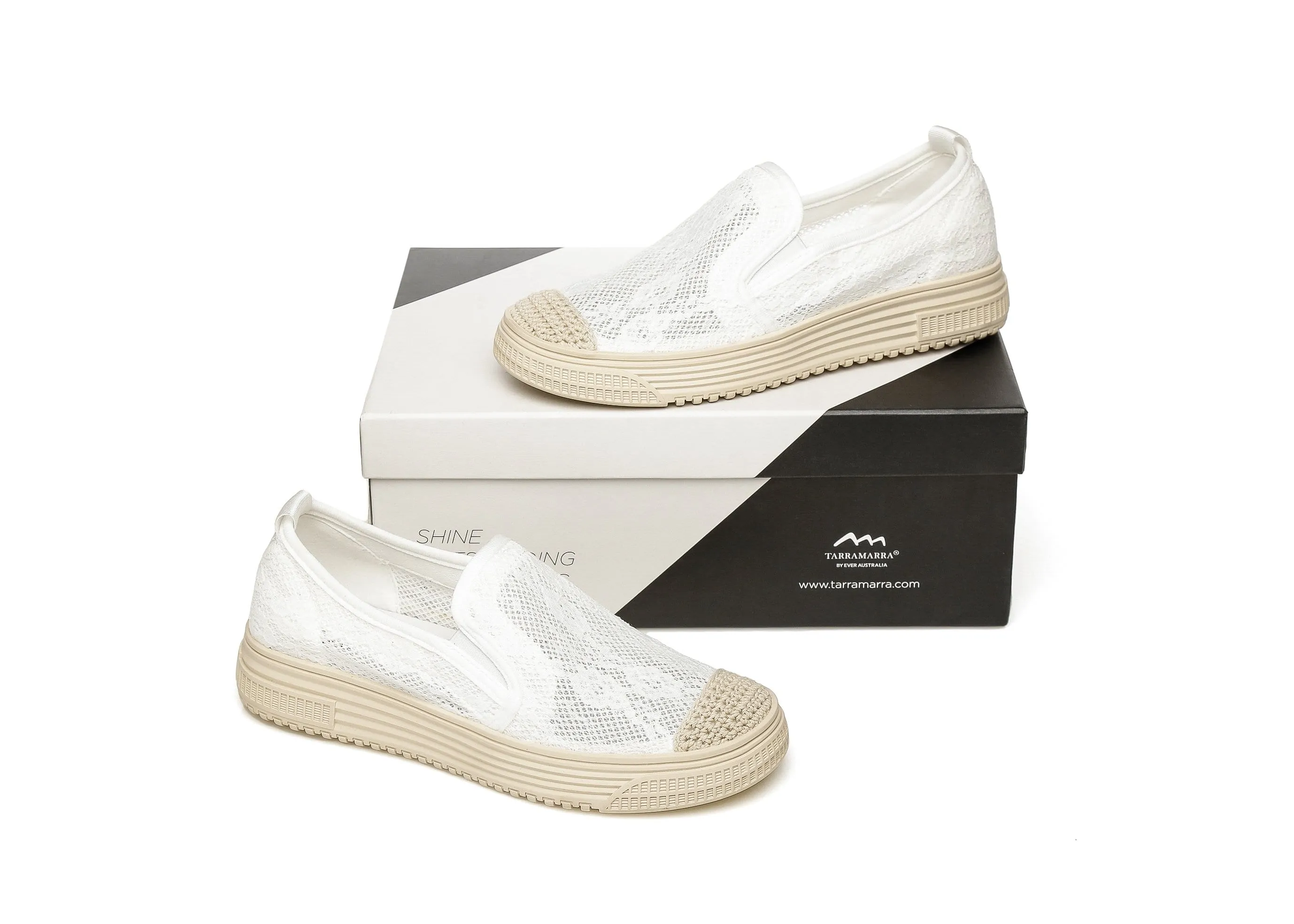 TARRAMARRA® Lorna Flat Lace Sneakers